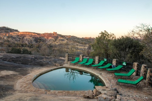 Big Cave Lodge zwembad